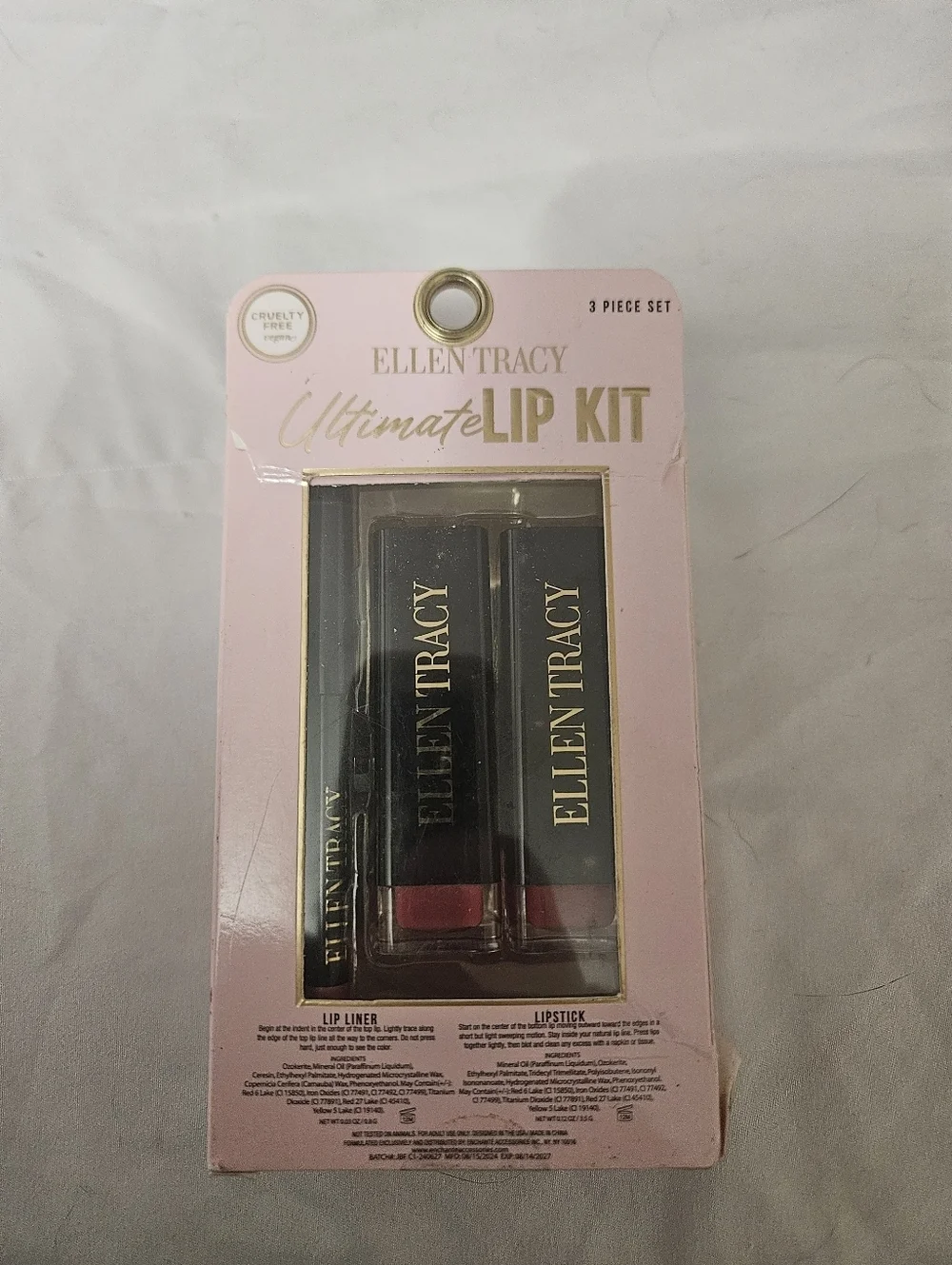 Ellen Tracy 3 Pc Lip Kit 2 Lipstick 1 Liner New Unopened!